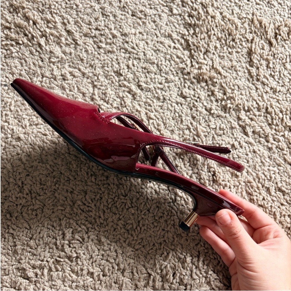 Charles & Keith Burgundy Slingback Kitten Heels Sz6 Elegant Everyday Nightwear - Picture 4 of 7